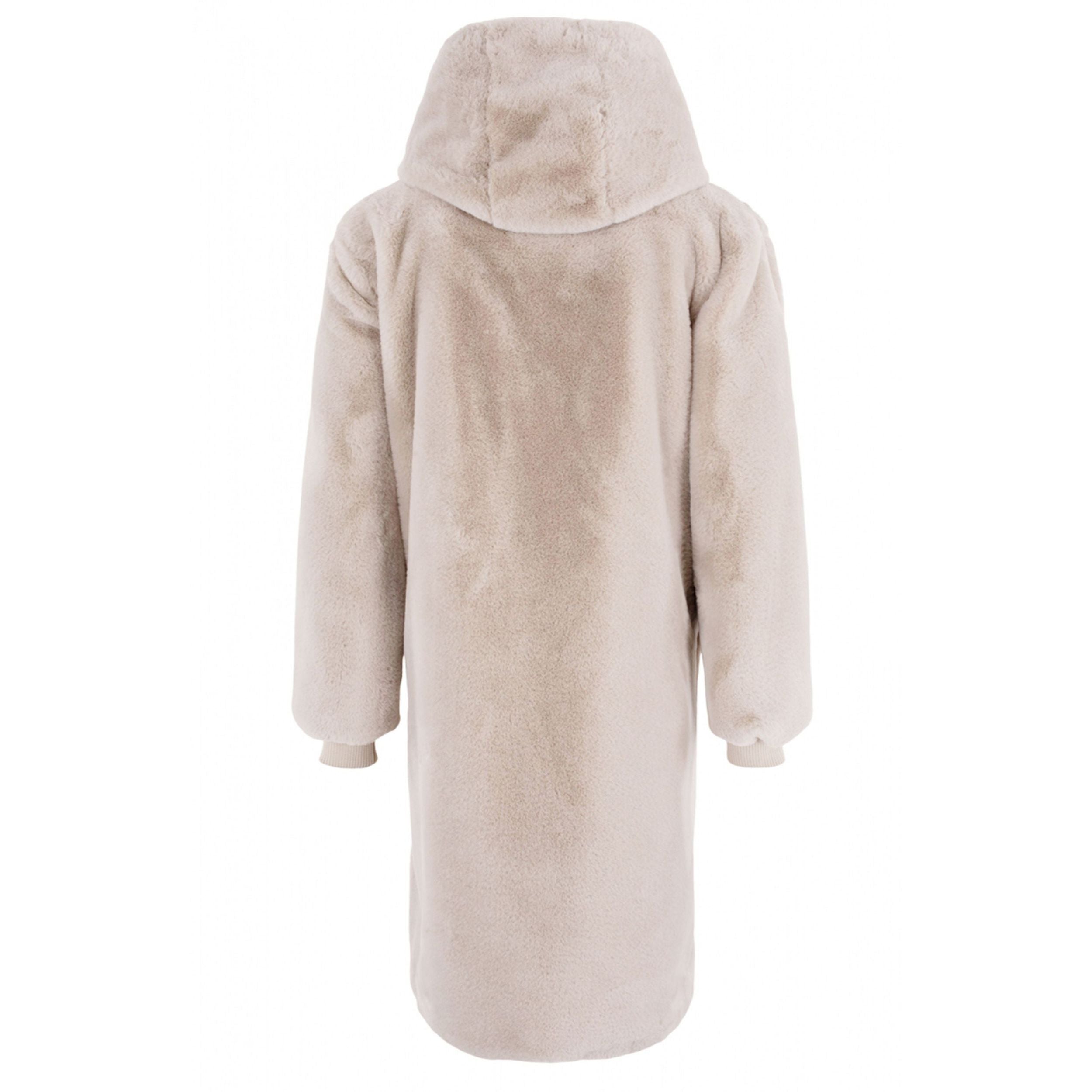 Moscow Design Mantel "Nadjana Coat"