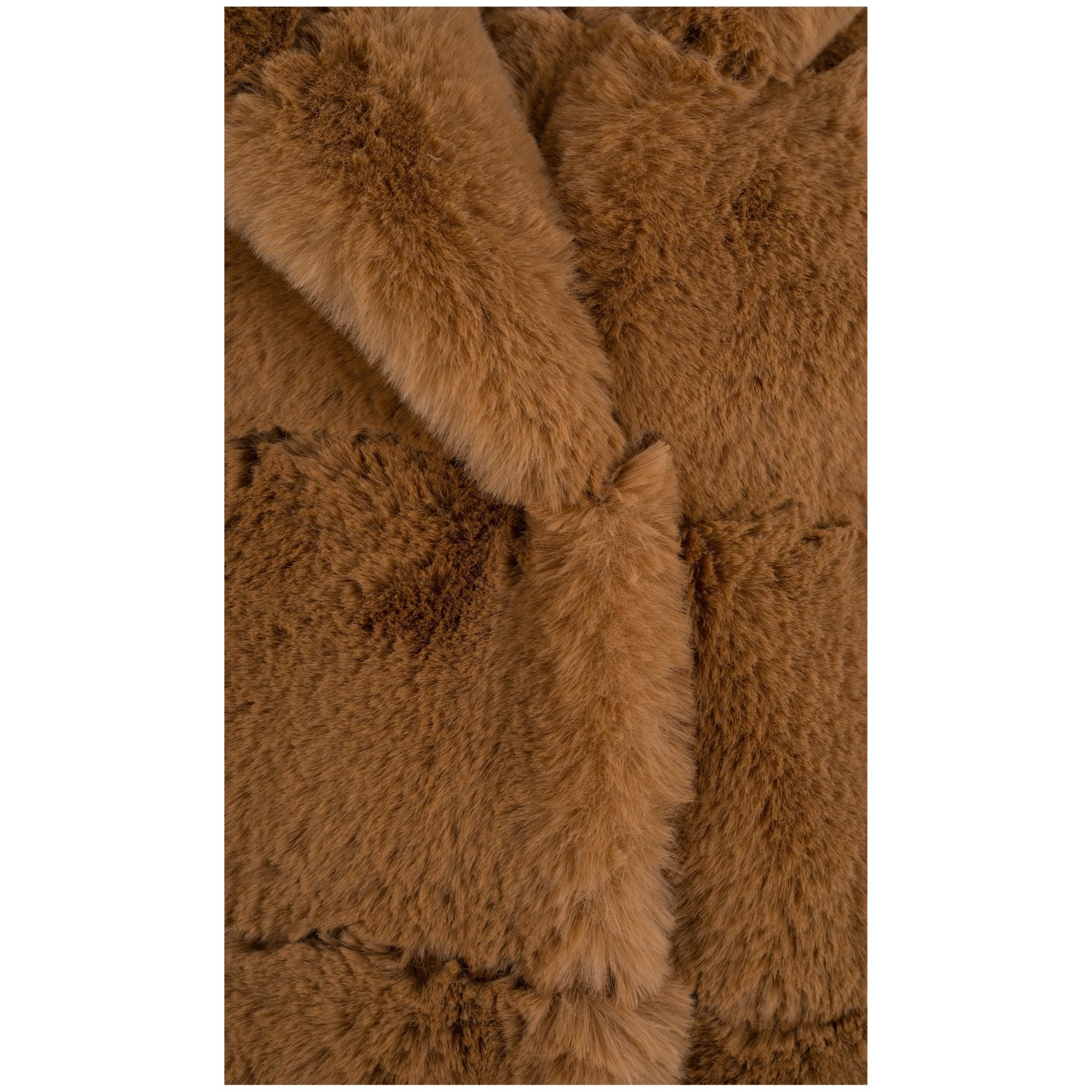 Moscow Design Mantel "Nadjana Coat Cinnamon Solid"