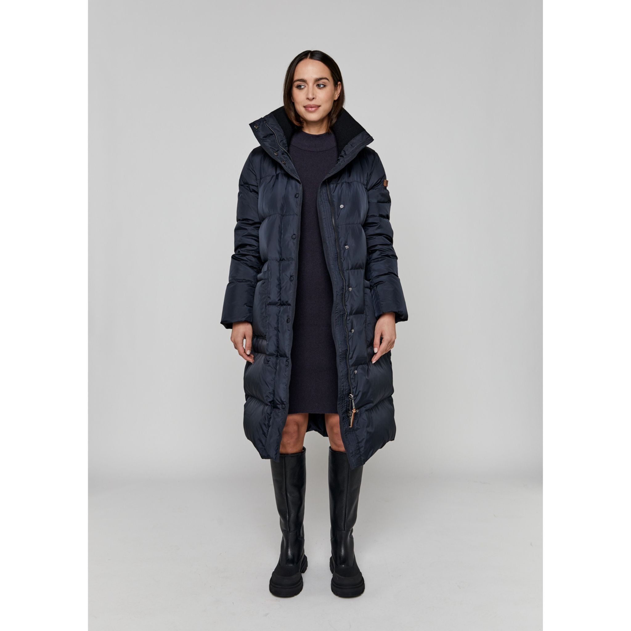 Moscow Design Daunenmantel "Redemption Coat"