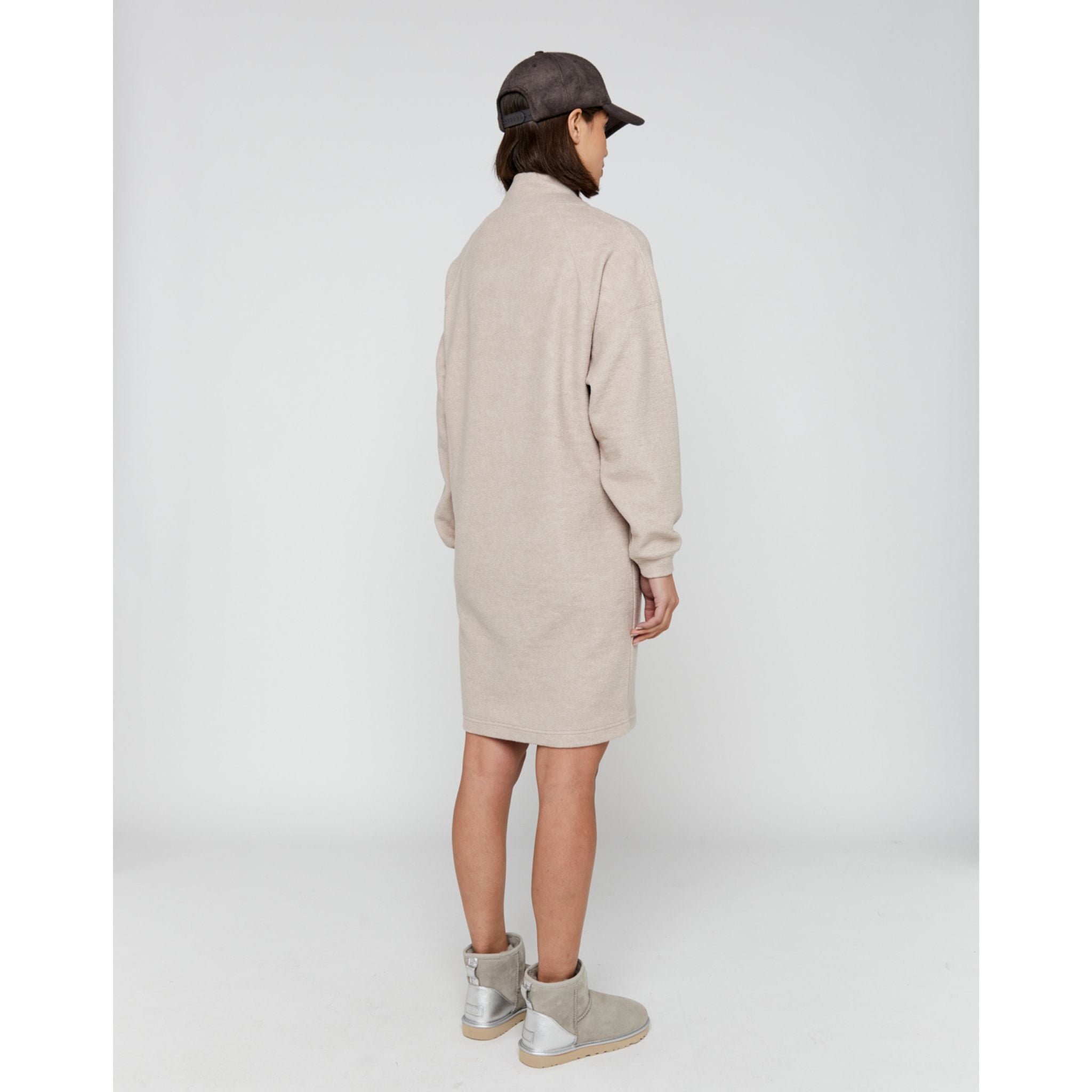 Moscow Design Fleece Kleid "Wave"