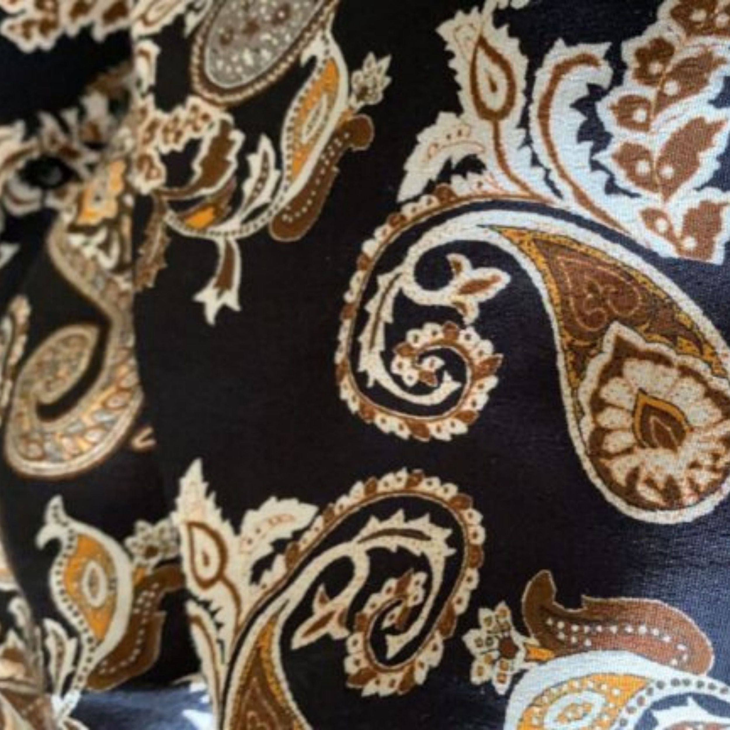 People of 2morrow Bluse "Ruffle Paisley"