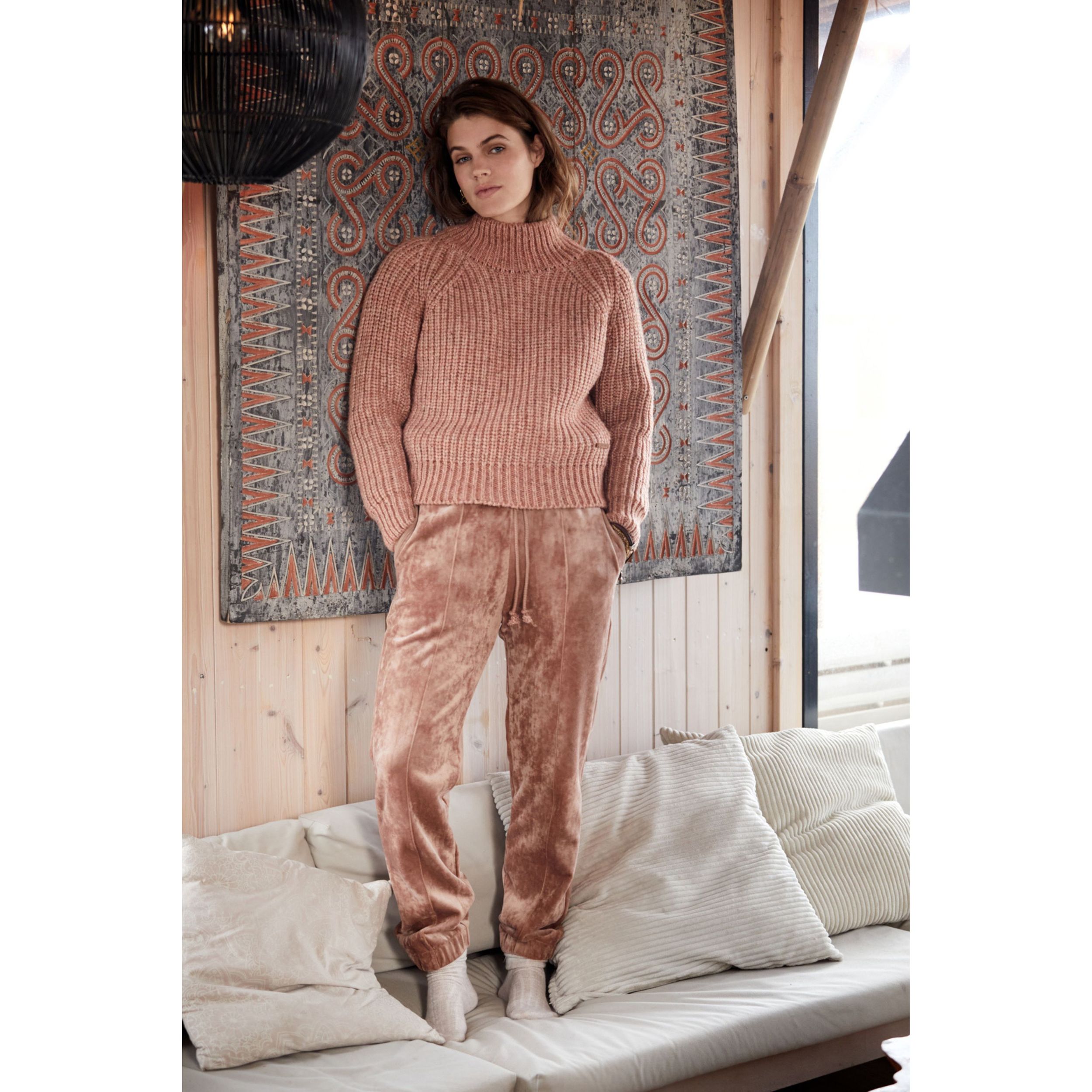 Moscow Design Strickpullover "Elírose"